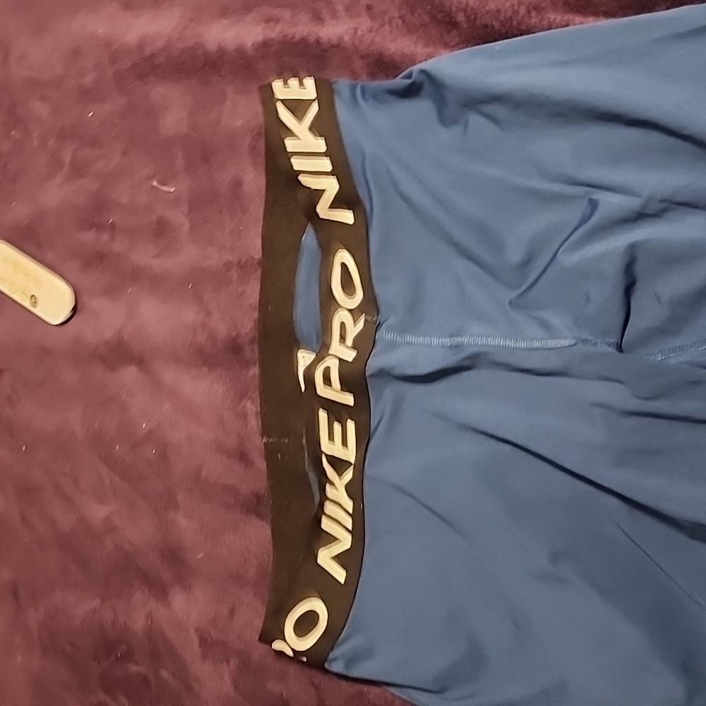 Nike Pro Leggings - image 4